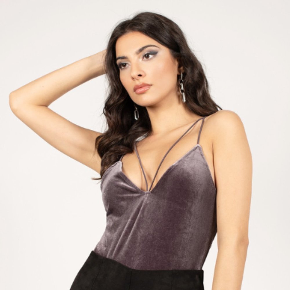 Tobi Purple Velvet Strappy Bodysuit Size Small